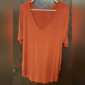 Orange tunic tee Torrid size 0 (12/14) - tags removed but never worn